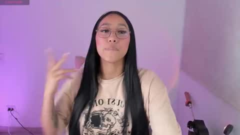 IG  online show from February 4, 12:58 am