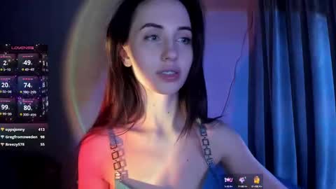 Malika online show from December 3, 9:06 pm