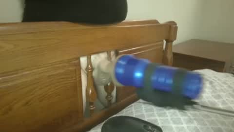 Lance online show from September 14, 2:51 pm