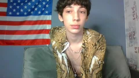 liam online show from April 8, 12:13 am