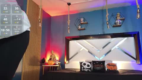 Cris  online show from October 28, 11:00 am