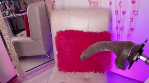 lana  foxx Model  independient online show from April 15, 11:49 pm