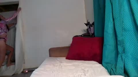 Snapshot of labestia033 chatting on October 7, 5:36 am jose online show from October 7, 5:36 am