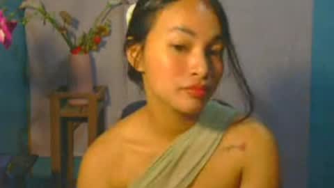 Mona online show from April 16, 8:09 pm