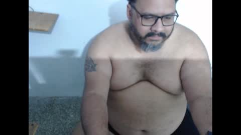 Snapshot of ladillado chatting on September 16, 2:13 am rob online show from September 16, 2:13 am