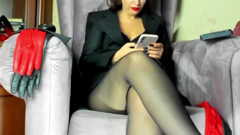 GoddessLeather online show from October 29, 3:14 pm