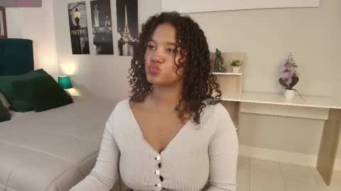 Karla - Instagram   lady karla1 online show from September 11, 9:05 pm