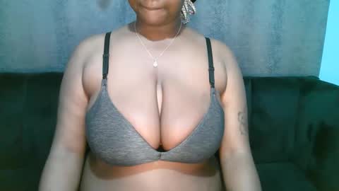 lady_dearra online show from March 16, 4:04 am