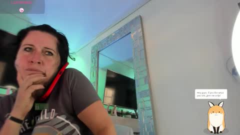    online show from March 24, 7:09 pm