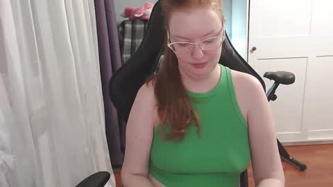 Angelika online show from October 12, 3:59 pm