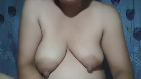 lady_love063 online show from September 21, 9:52 pm