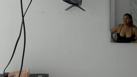 lady_miss___ online show from February 19, 12:15 pm