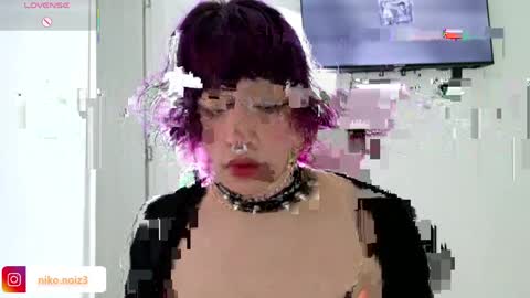 Lady  online show from May 11, 8:39 pm