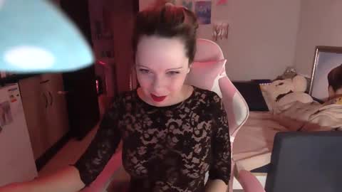 lady_smile69 online show from March 1, 3:21 am