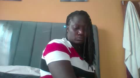 lindah32 online show from October 20, 11:59 am