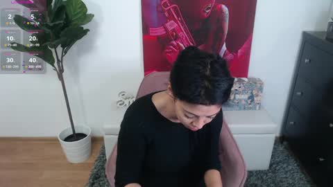 Lia online show from April 3, 7:15 am