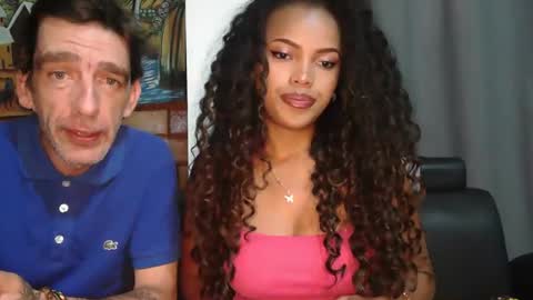 Sarah  Sam online show from November 2, 3:01 pm