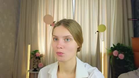 Lilia online show from October 8, 6:52 am