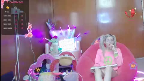 Skinnygirl online show from June 17, 12:48 am