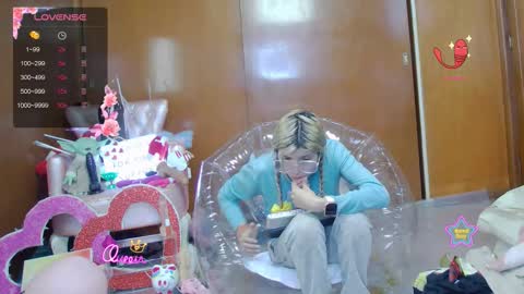 Skinnygirl online show from January 18, 1:25 am