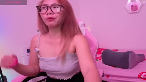 King and subby Asian Anal Training online show from May 10, 3:46 am