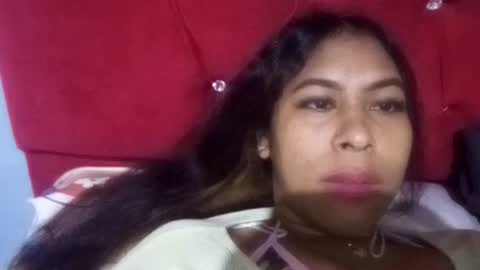 laila_30 online show from August 9, 1:49 am