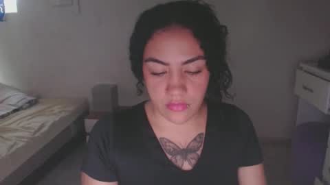 laila_silk online show from June 5, 10:37 pm