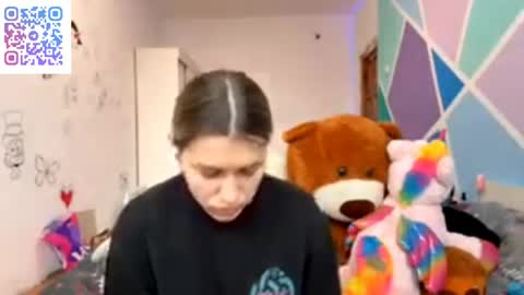 Sophie online show from April 21, 11:17 am