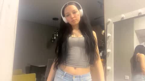 Emily online show from November 24, 11:20 am