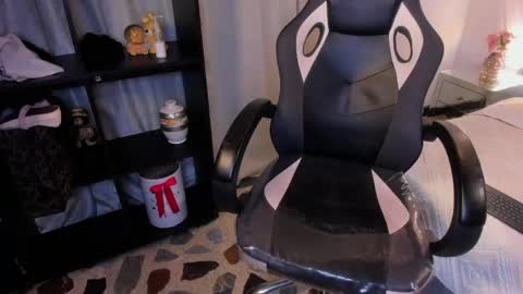 lalabunny01 online show from April 21, 2:51 am