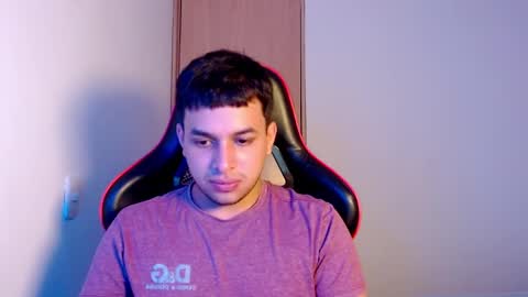 Lalo online show from January 14, 1:35 am