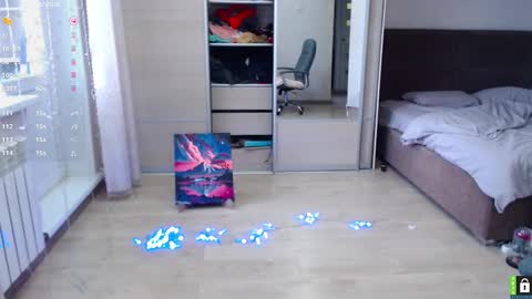 Snapshot of lana__nova chatting on February 10, 4:30 am Lana online show from February 10, 4:30 am