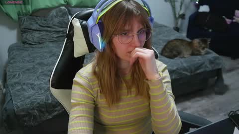 Kay online show from February 17, 8:06 pm