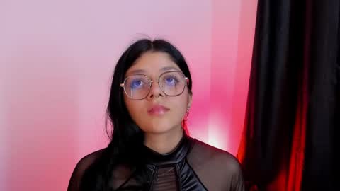 ... .          . ... online show from March 3, 3:32 pm