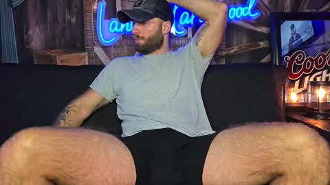 Snapshot of lancehardwood222 chatting on October 2, 12:20 am LANCE online show from October 2, 12:20 am