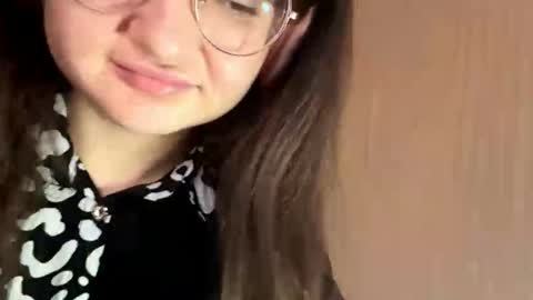 Alex online show from October 21, 9:03 am