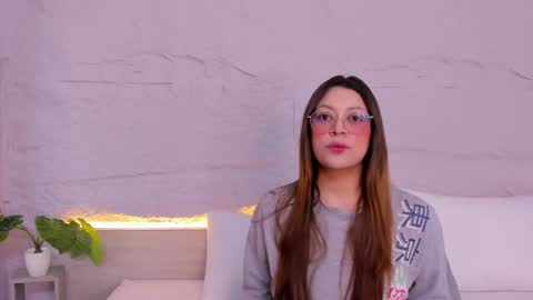 Lanna online show from February 3, 11:47 am