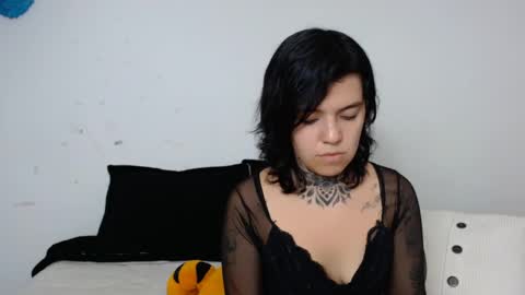 LANNIE   online show from January 15, 9:51 pm