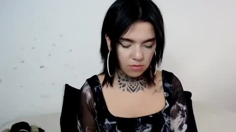 LANNIE   online show from January 22, 9:10 pm