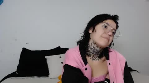 LANNIE   online show from January 16, 8:25 pm