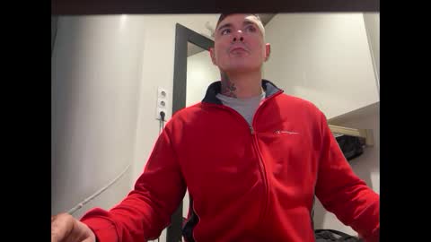 Snapshot of lanzarote6 chatting on October 10, 11:27 am BDSM online show from October 10, 11:27 am