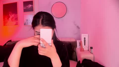 Lara Madisson online show from October 30, 6:03 am