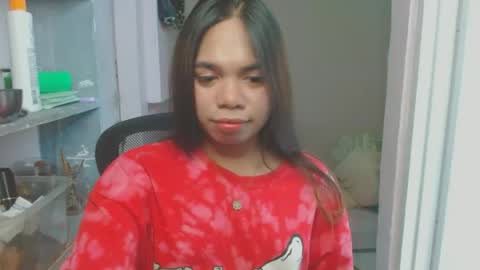 lara online show from June 27, 12:22 pm