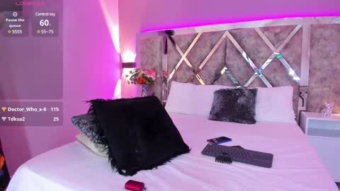 Lara online show from February 24, 9:41 pm