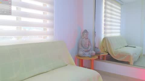 Lara  online show from March 3, 6:24 pm