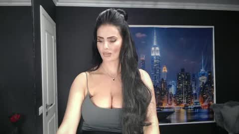laras_moans online show from July 5, 8:43 am