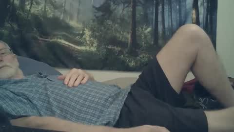 Larbie online show from February 10, 11:25 am