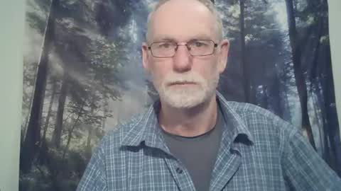 Larbie online show from January 17, 12:10 pm