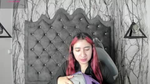  Lari online show from February 27, 2:25 am