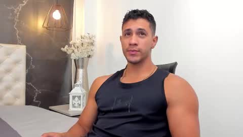 andrew online show from November 11, 1:35 pm